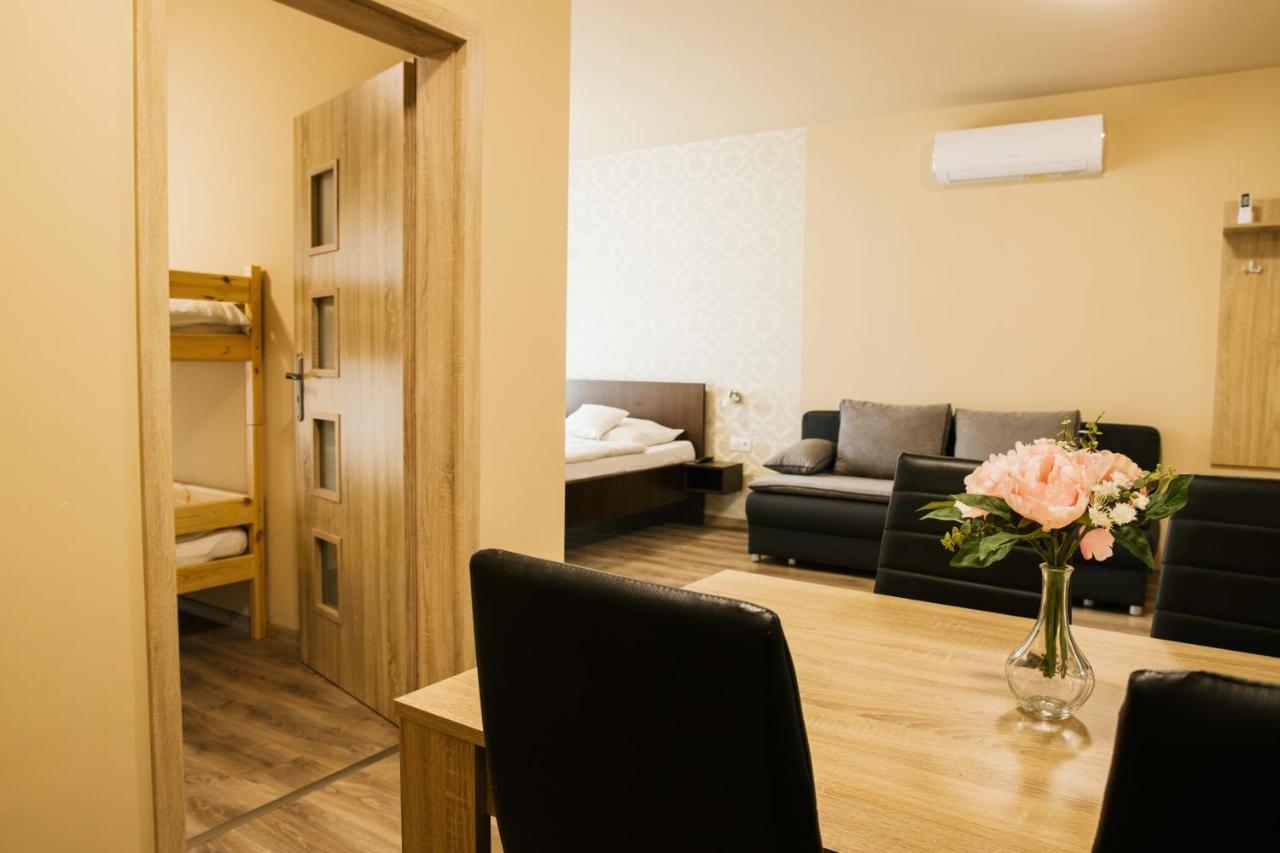 Jazmin Apartmany Veľký Meder Exterior foto