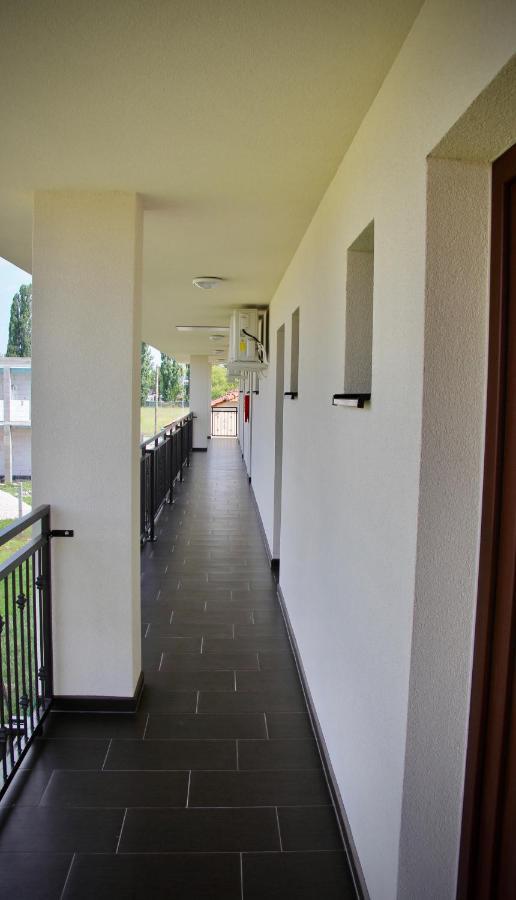 Jazmin Apartmany Veľký Meder Exterior foto