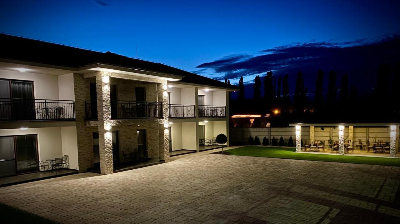 Jazmin Apartmany Veľký Meder Exterior foto